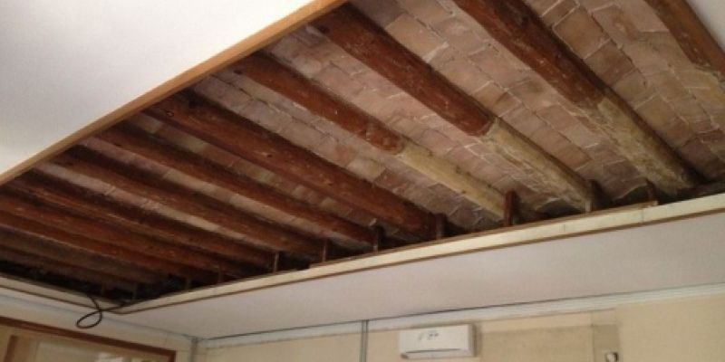 Instalación de pladur en techo de vivienda